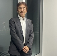 ゴキブリ駆除に使命感を持つ64歳男性。「人が嫌がる仕事に商機がある」元エリートの逆転戦略