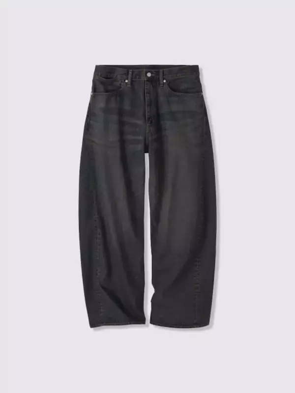 「GU新作が凄すぎた…「トレンドのパンツは価格破壊」「コスパ最強のレザーブルゾン」完売前に絶対買いたい“マストバイ5選”」の画像