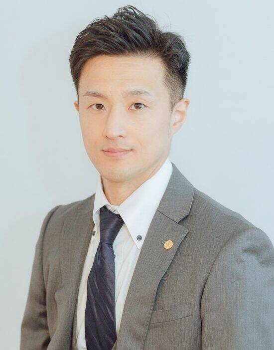 “外免切替”制度の厳格化も「日本の免許はバーゲンセール」悪質な外国人ドライバーが減らない理由。“爆走族”化する者も