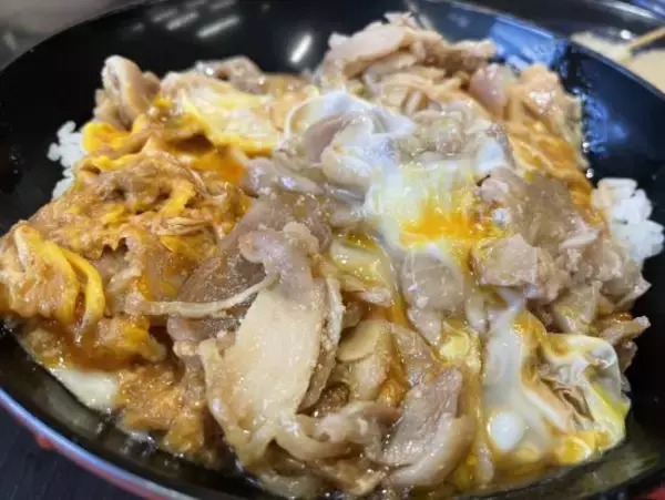 「「この数値でまだ食うのか」医師に止められた32歳、γ-GT60倍でも資さんうどんで“2000円分の炭水化物”を止められない理由」の画像