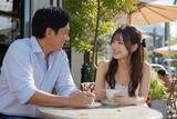 「食事デート中、実は女性から「幻滅されている」40・50代男性の特徴5つ。「奢ったんだから」その一言が、恋愛対象外の決定打に」の画像3