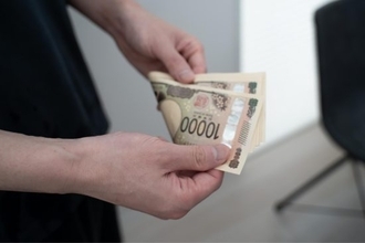 「30万円貸した友人」に返済を迫ったら悪者扱いされ…40代男性に「金よりも惜しい」と思わせた要素とは