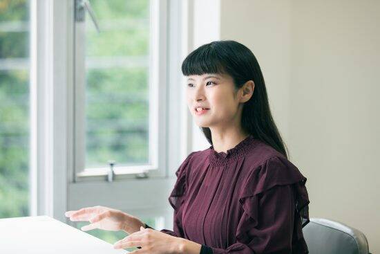 親に勘当され、会社も辞めて上京…28歳女性がヌードモデルになったワケ「卒アルの撮影でも逃げ回るぐらい写真は苦手でした」