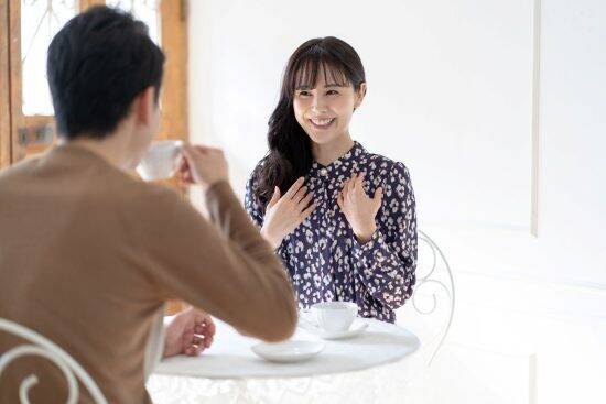 女性が「この人には甘えられる」と感じる男性の共通点。“頼りがい”よりも大切な「5つのこと」