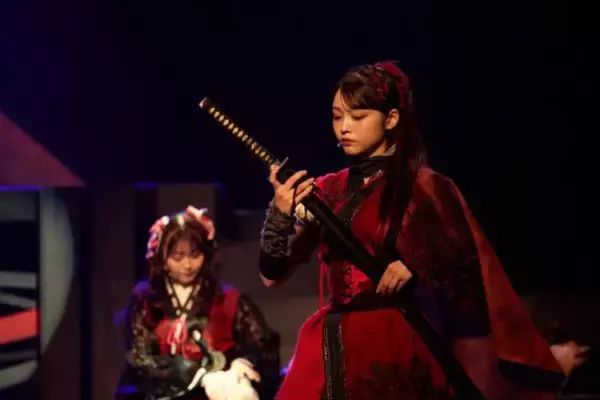 「僕青・秋田莉杏が“真逆の役”で初主演「普段の私はめちゃくちゃ感情を出すタイプ」」の画像