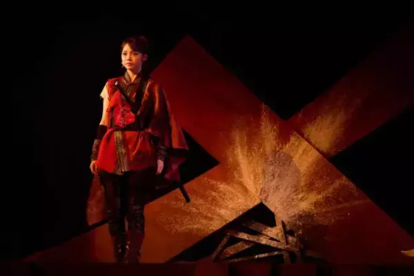 「僕青・秋田莉杏が“真逆の役”で初主演「普段の私はめちゃくちゃ感情を出すタイプ」」の画像