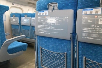 新幹線で“リクライニングを全開に倒す”50代の男女。車掌に注意してもらうも、結局言い合いになったワケ――年末年始ベスト