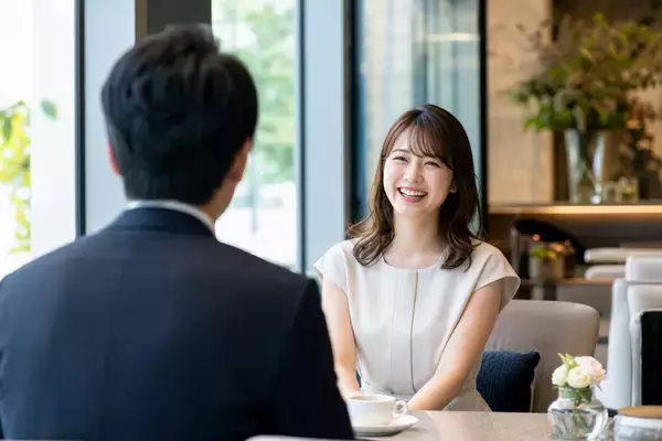 「20代女性と結婚できた中年男性」が実践していた“好感度が一気に高まる”5つの言動