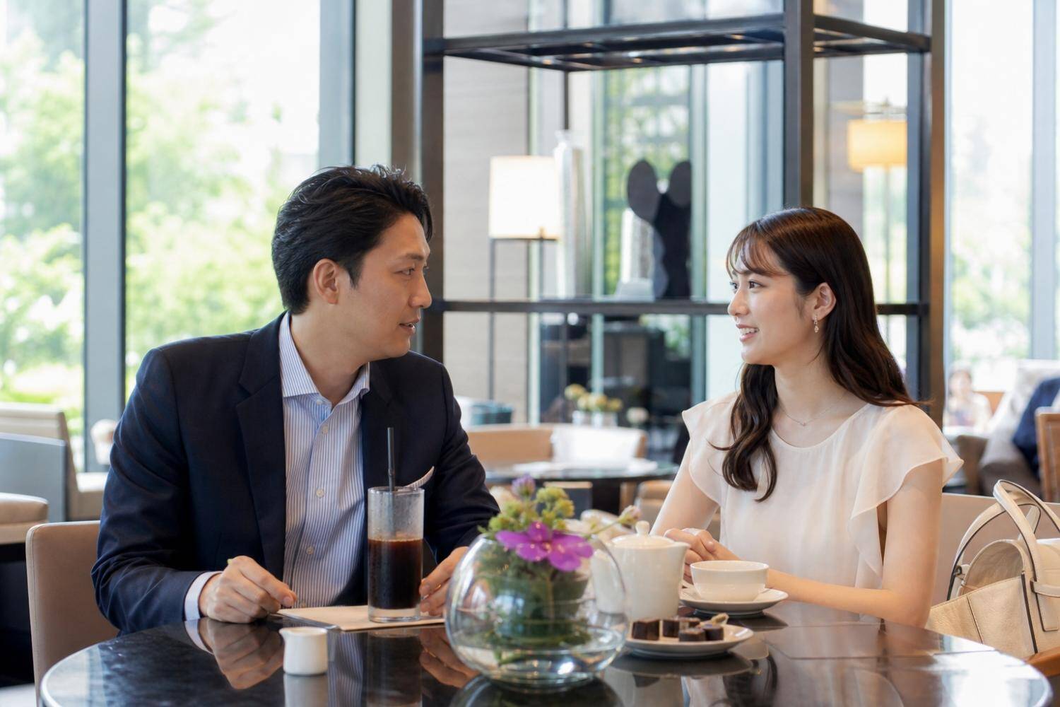 「20代女性と結婚できた中年男性」が実践していた“好感度が一気に高まる”5つの言動