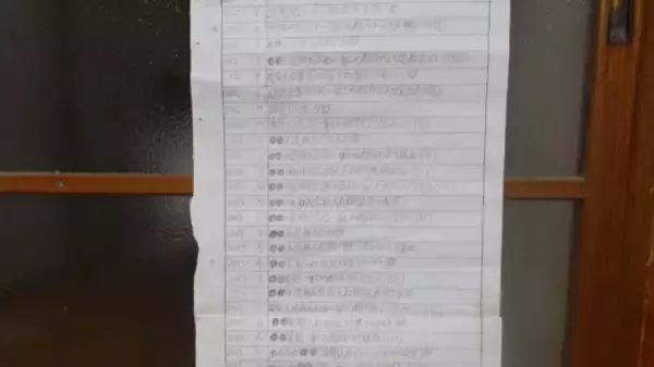 「150回以上転職した42歳男性、物価高で1日1食生活が定着。今年の漢字は安定の「飛」」の画像