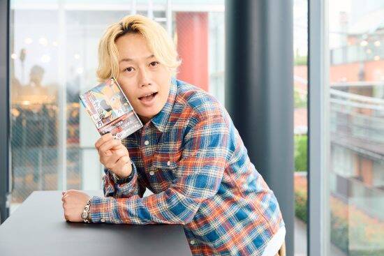 「正直、夢というか」見取り図リリーが小説の“装画”に初挑戦。元芸人・ベストセラー作家とのタッグが実現するまで