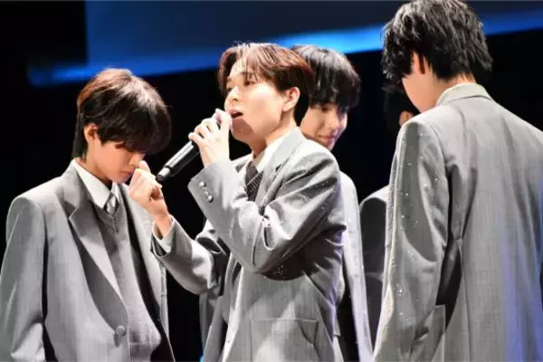 「秋元康プロデュースの新ボーイズグループ 「Cloud ten」が始動、元料理人や東大生ら30人が集結」の画像