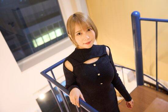 「私が出た週刊誌を父が読んでたんです」セクシー女優になった女性が“親バレ”した瞬間。電話越しにかけられた言葉とは