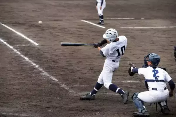 「「甲子園期間中くらい野球に集中しないと失礼」横手高ナインの“試合後の勉強”に賛否…「文武両道」に正解はあるのか」の画像