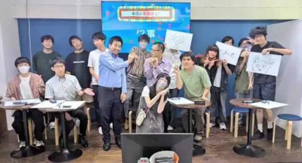 大喜利ブームの“現場”をのぞいてみた。「会社帰りのサラリーマン」がボケ合う理由