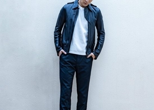 「その格好、時代遅れじゃない？」42歳男性が一刀両断された“痛い中年ファッション”の特徴。「すぐできる」改善コーデも紹介