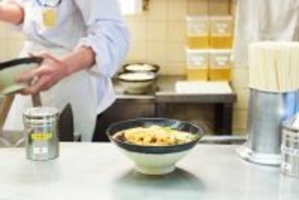 「かき揚げそばとコロッケ単品で」他人の食券をネコババして…“駅そば店員”が頭を悩ませる迷惑客――仰天ニュース特報