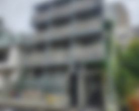 高級住宅地・目黒に急増する「違法エステ」の実態。摘発逃れで“闇民泊物件”を転々…住民に広がる不安