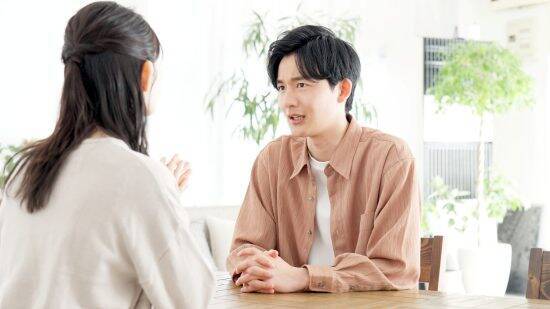「彼女のことは好き。でも決められない」決断を先延ばしする38歳男性…恋愛コンサルに告げられた“厳しいひと言”