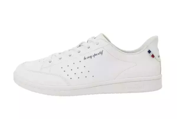 「中年男性が「休日に履いてはいけない靴」。その履き方がヒザと腰を壊す」の画像