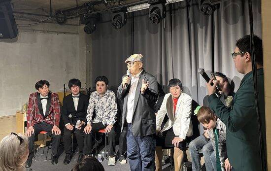 「表情は一切わからない」コージー冨田(59)、糖尿病で“視力の大半”を失い人工透析を続ける日々。26歳で発症も放置した後悔