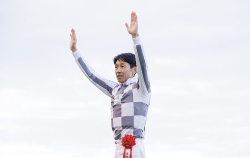 「なぜ勝てない？」武豊×シックスペンスは最下位…日本馬がフランスG1で直面する“30年前との残酷な落差”