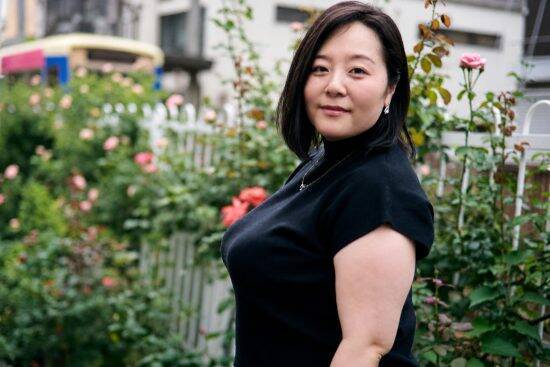 「40歳・子持ち主婦」は嘘だった。元人気セクシー女優が明かす、“作られたプロフィール”を演じ続けた苦悩の日々