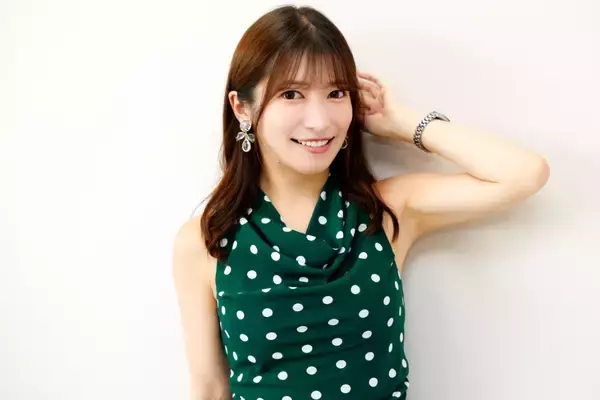 「「セクシー女優という職業がなければ、私はいなかった」6歳で子役デビューした女性が明かす壮絶な半生。“枕”の誘い、洗脳被害も」の画像