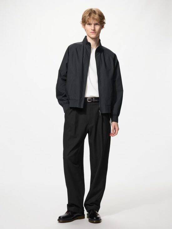 ユニクロ・GU・無印良品「本当にブランドのよう」「3000円スニーカーが破格」絶対に買い逃してはいけない“秋の最高傑作7アイテム”