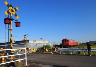 「なに見てんじゃ！」撮り鉄の胸ぐら掴み、車をバックさせ威嚇…SNSで話題になった事件の55歳被告が初公判で明かした“犯行の動機”