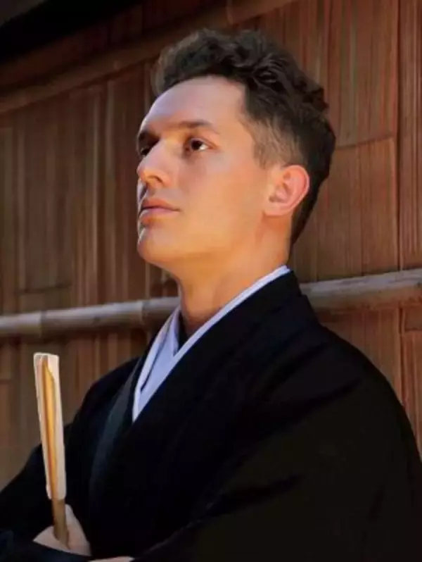 「レンタカー1日1150円、4つ星ホテル1泊3000円…沖縄・京都の人気観光地の裏で起きている“異常な値下げ競争”」の画像