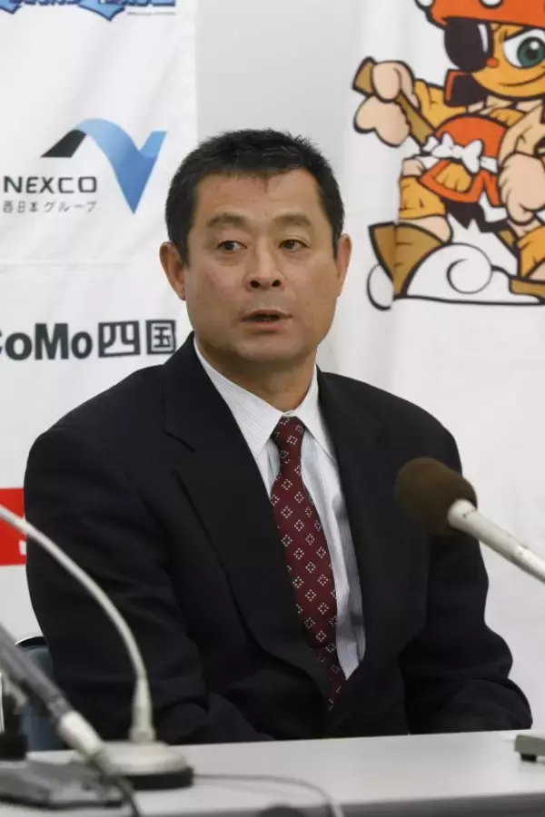 「仕事がなければ自分で作る」石毛宏典が「従来のプロ野球OB」と全く違う道を進むワケ「想定より収入が少ない事態に、妻は…」