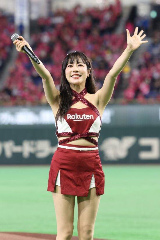 アナウンサー試験に落ちて台湾チアへ。「Rakuten Girls」唯一の日本人が異国の地で挑戦するワケ