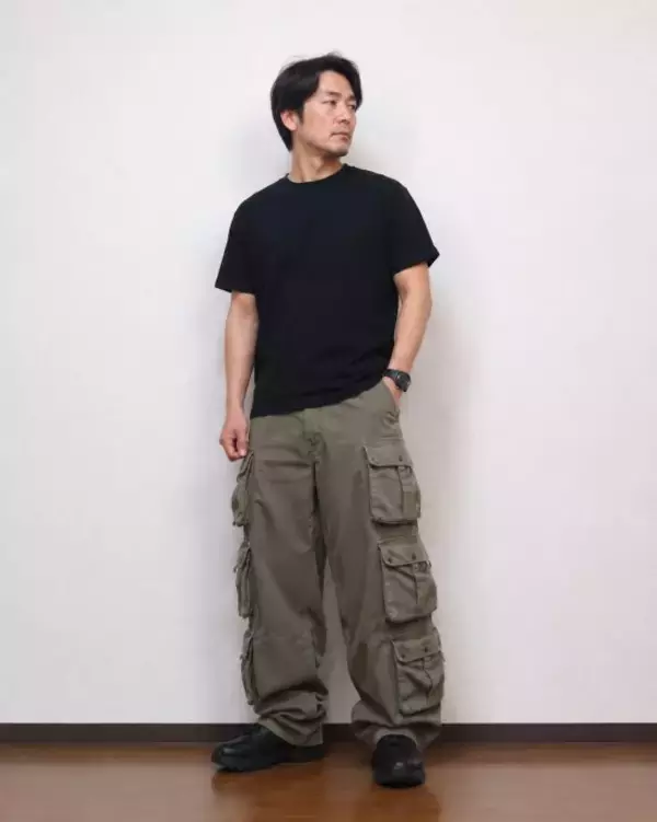 「「今から買ってはいけない“メンズファッション”」最新4選。超速で“時代遅れ”になったアイテムとは」の画像