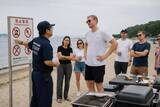 「“BBQ禁止”無視で大騒ぎ。「No problem」と笑う外国人観光客が警察に連行されるまで」の画像3
