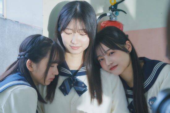 僕青・雲組、10人で支える新体制に密着「“自分なんか”をなくしていきたい」