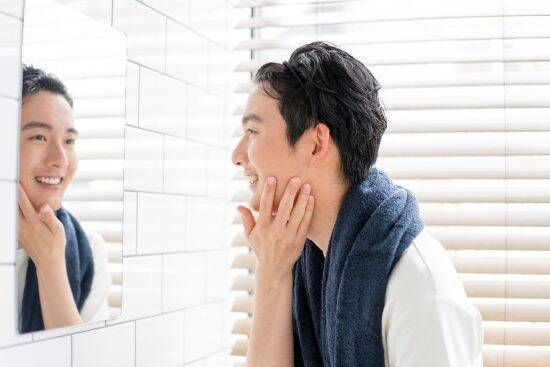 「愛させる中年男性」の特徴…スペックは平凡でも、なぜか好意を抱かれる“5つの習慣”