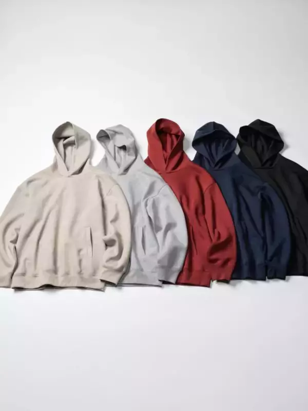 「ユニクロ「中年男性が絶対に買ってはいけないアイテム」着こなしが難しすぎる“ワースト5”」の画像