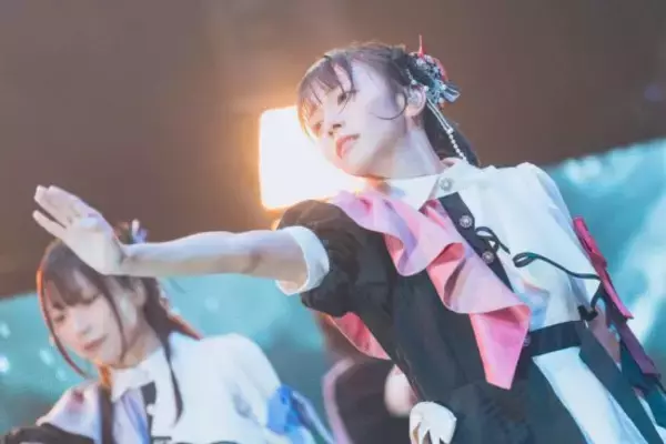 「慶應卒の女性が広告代理店を辞めてまでアイドルを目指したワケ。名門校に合格し、沖縄から東京に「家族で移住」した経験も」の画像