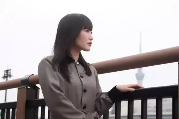 「「家のご飯が保育園と全然違った」新疆ルーツの女性YouTuberが明かす“幼少期の記憶”」の画像