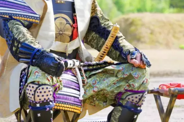 「両さん、ハマちゃんに学ぶ「欠点も含めて愛される中年男性」の条件。歴史・カルチャーに学ぶ“推され力”とは」の画像