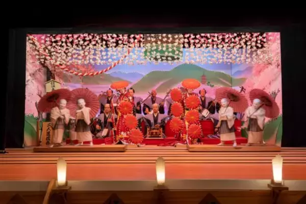 「観客150人全員が“人形”…「入浴中の全裸女性」まで再現した、愛知の知られざる異空間」の画像