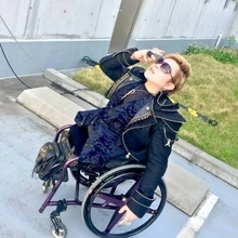 独身時代は同時に「30人の女性」と遊んでいた“車椅子の男性”が、妻との結婚を決意するまで。初対面の義父から「驚きの一言」が