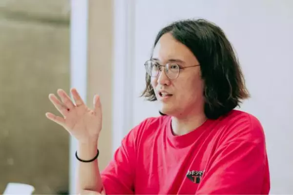 「二郎系ラーメンを食べ続けて7年。臓器を全摘した今でも「週3ラーメン生活」を続けられるワケ――週末ベスト」の画像