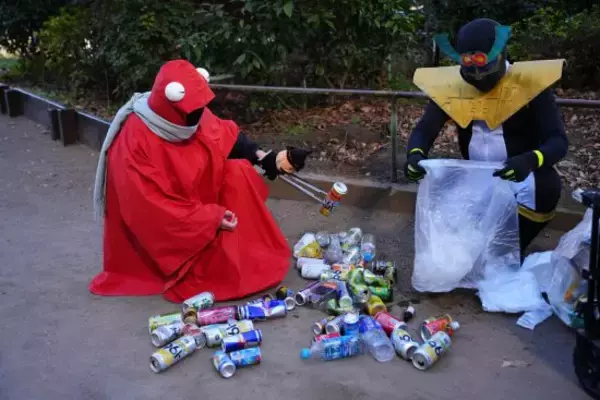 「渋谷でゴミ拾いを続ける29歳の正体とは？発達障害、うつ病、婚約破棄の過去も…「ゴミ箱を増やしたくない」行政の思惑にも言及」の画像