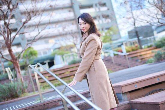 「普通の主婦」が50歳でセクシー女優になったワケ。夫婦仲はいいけれど…「原因の1つだった」夫との関係性とは