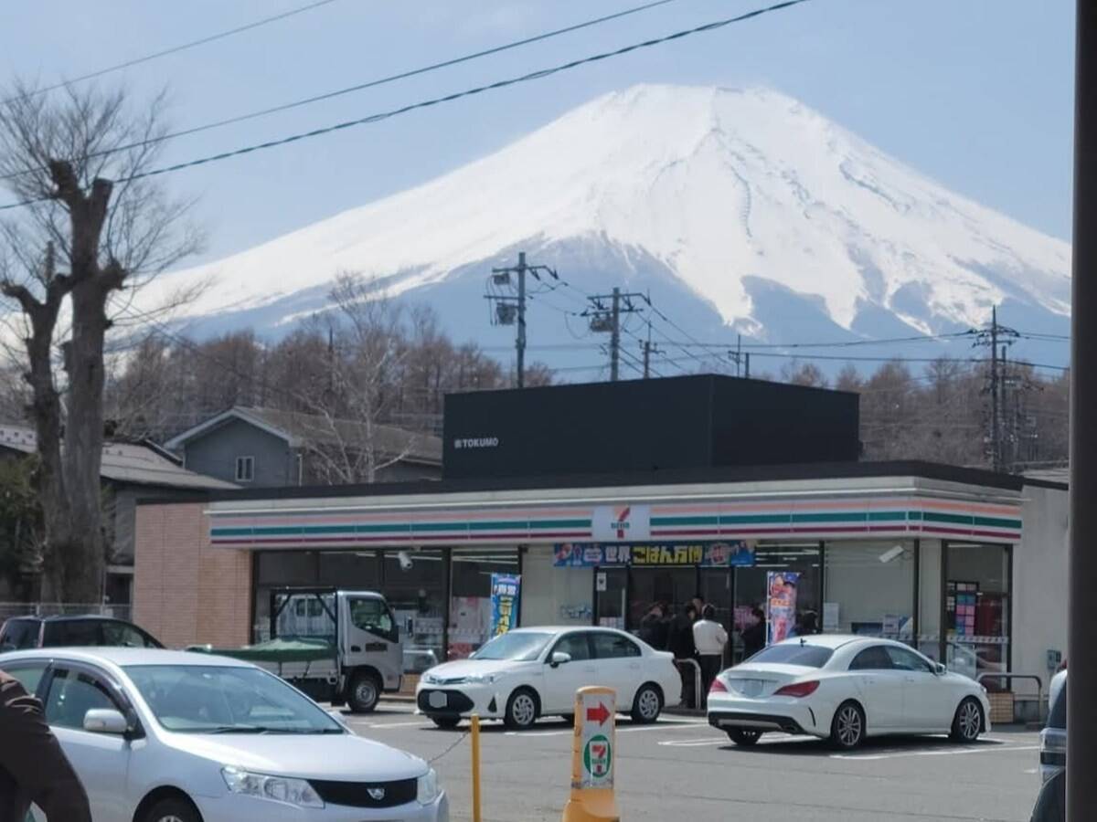 「偶然、面白いものを見つけるのが好き」アメリカ人男性が日本の街歩きで気づいた“意外なこと”