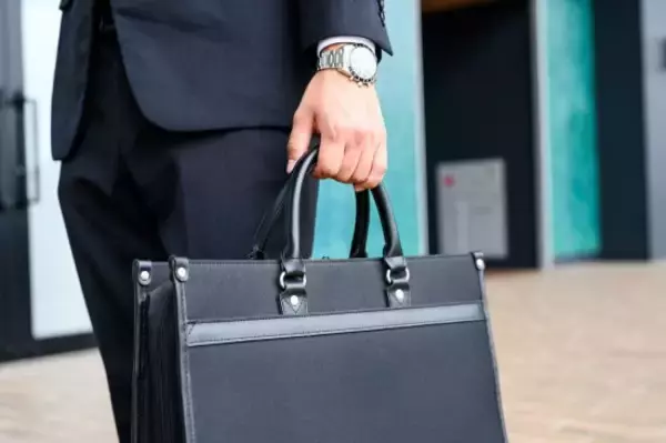 「外回りから帰ってこない新入社員。“行き先”を尋ねると、驚きの答えにア然――仰天ニュース特報」の画像