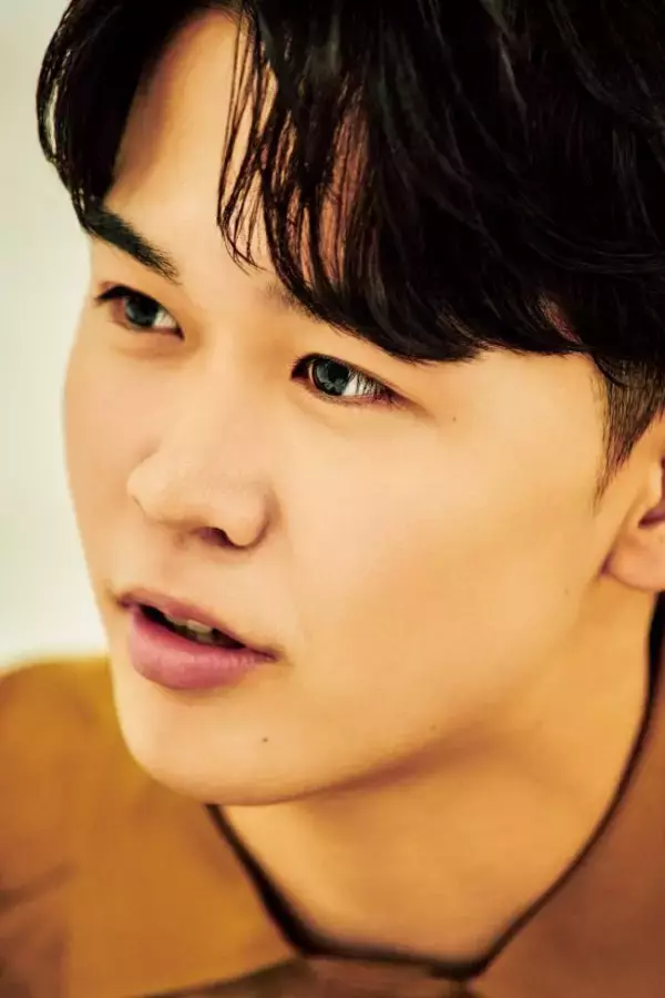 「鈴木福、21歳の真実「みんなが思うようないい子ちゃんではない」国民的子役時代から抱える葛藤を明かす」の画像