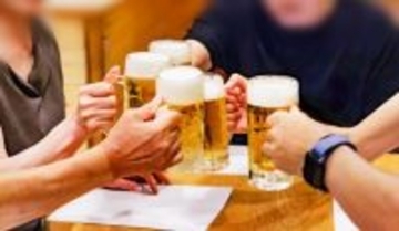 ラストオーダー終了後に「注文させろ」、ちゃんぽん飲みの末に…飲食店員がウンザリした今年の“忘年会トラブル”
